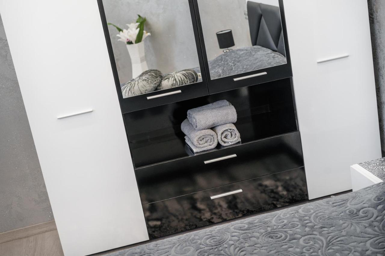 City Apartments - A Brand New Luxury & Comfy 2 Asenovgrad Dış mekan fotoğraf